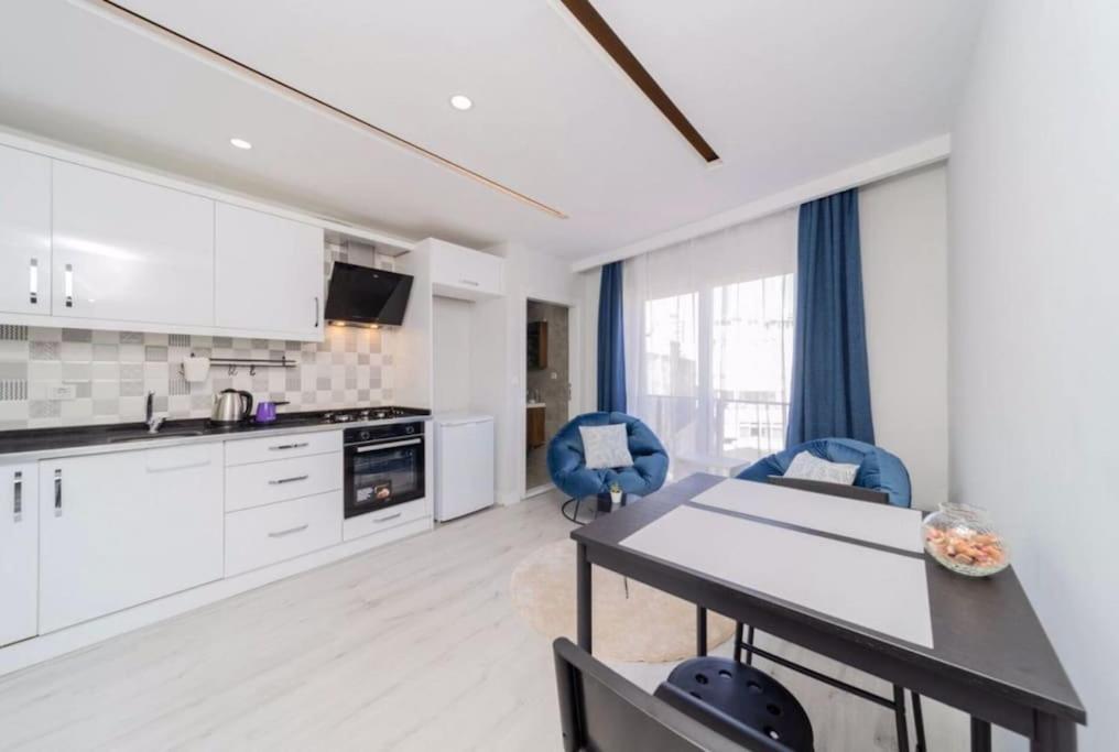 Cozy King Bedroom Dw Apt Kisla1 Antalya Dış mekan fotoğraf